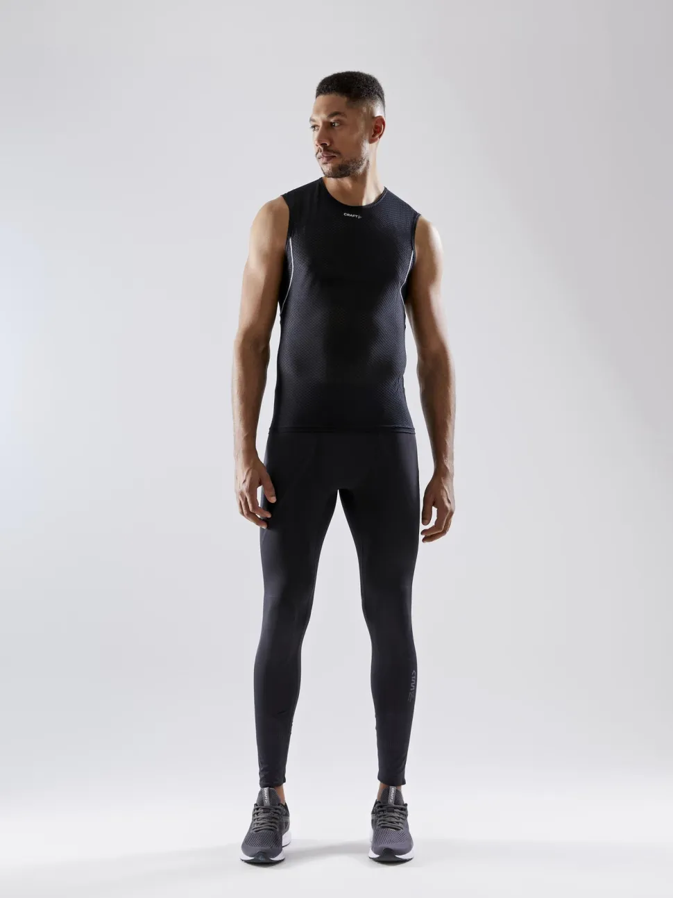 MEN'S COOL MESH SUPERLIGHT - Black