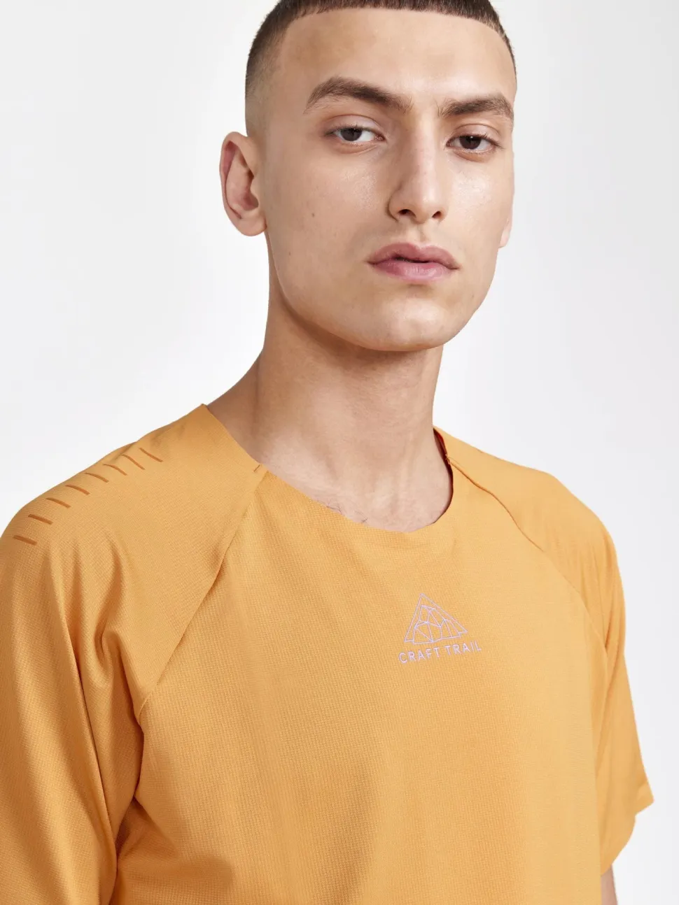 MEN'S PRO TRAIL RUNNING SHORT SLEEVE TEE