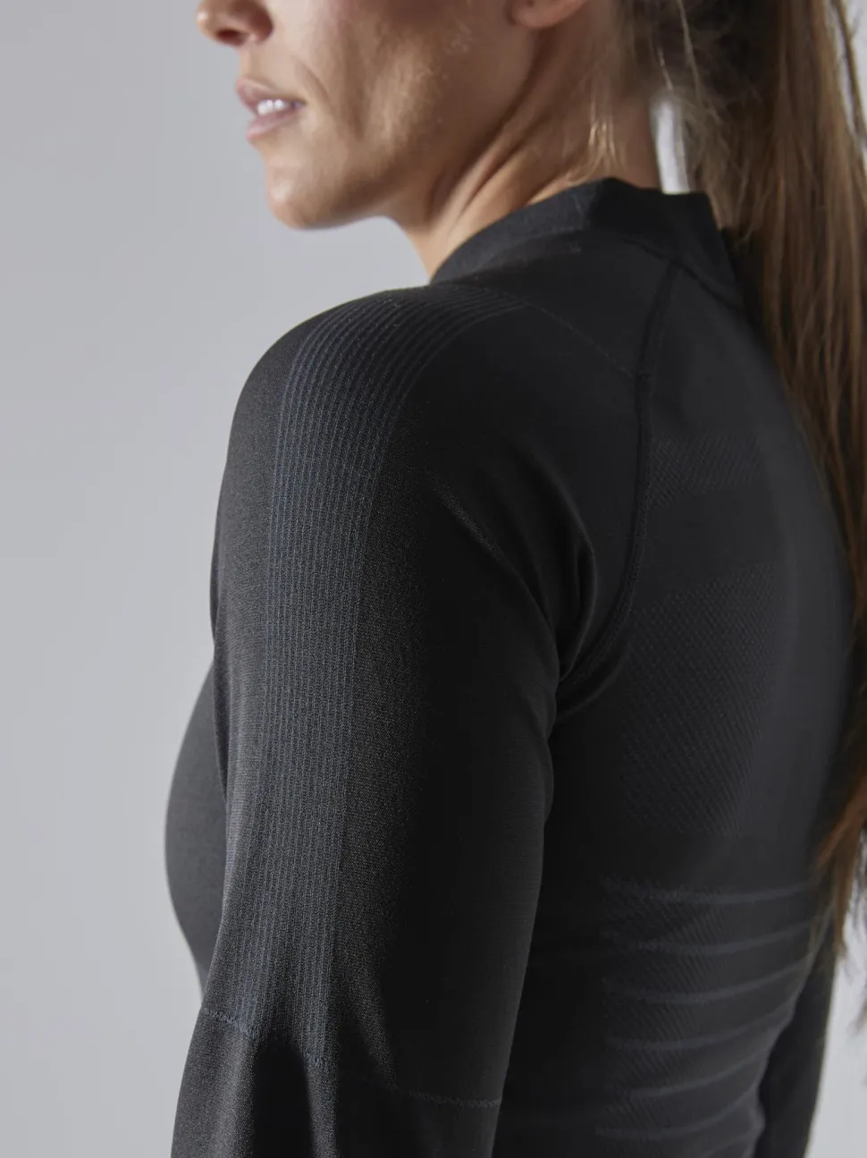 WOMEN'S ACTIVE INTENSITY BASELAYER - BLACK/ASPHALT