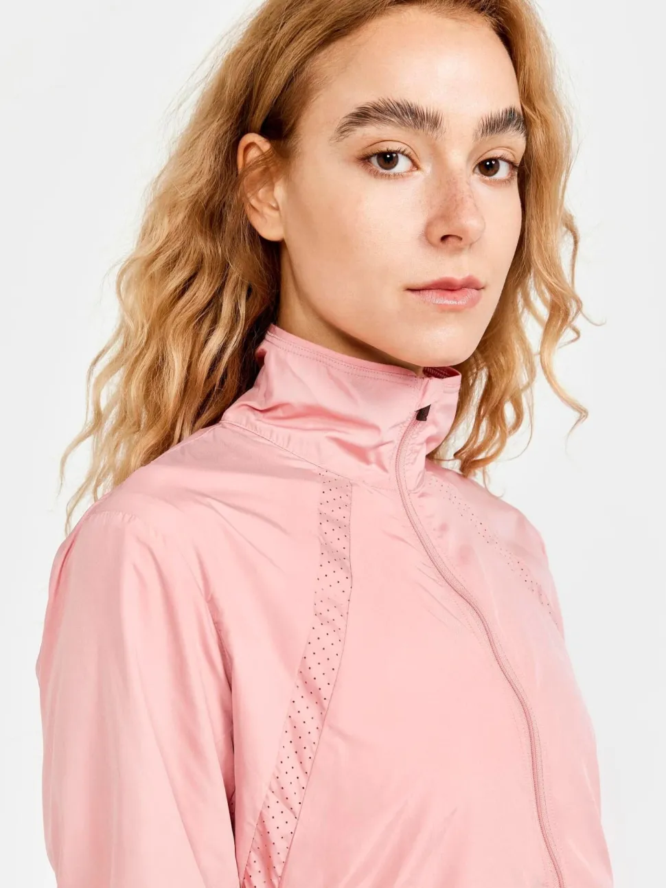 WOMEN'S ADV ESSENCE WIND JACKET - GLOW-MULTI