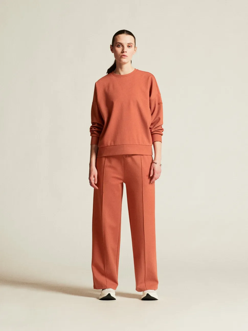 WOMEN'S ADV JOIN SWEATSHIRT - SEQUOIA