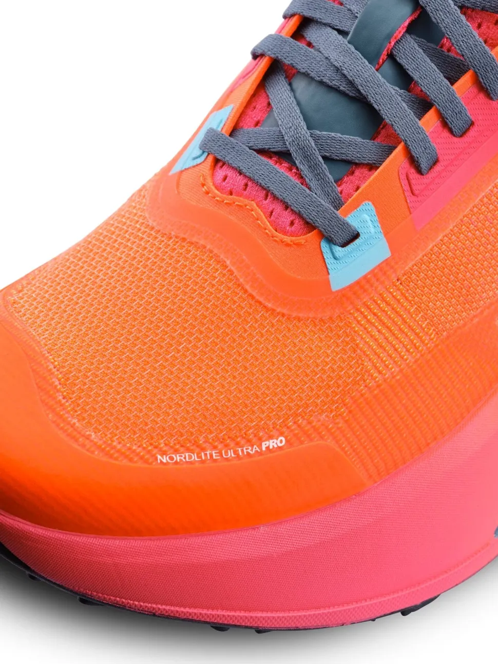 Women's Nordlite Ultra Pro Running Shoe - Flourange/Cosmo