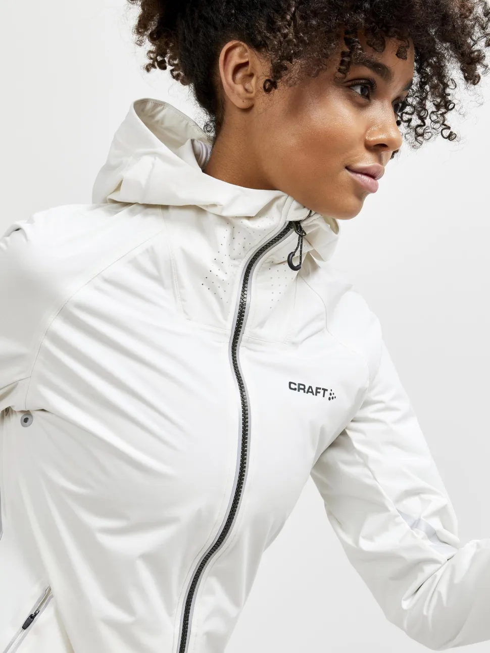 WOMEN'S PRO HYDRO LUMEN RUNNING JACKET 2